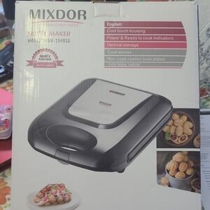 Black and SILVER  Nutty Maker